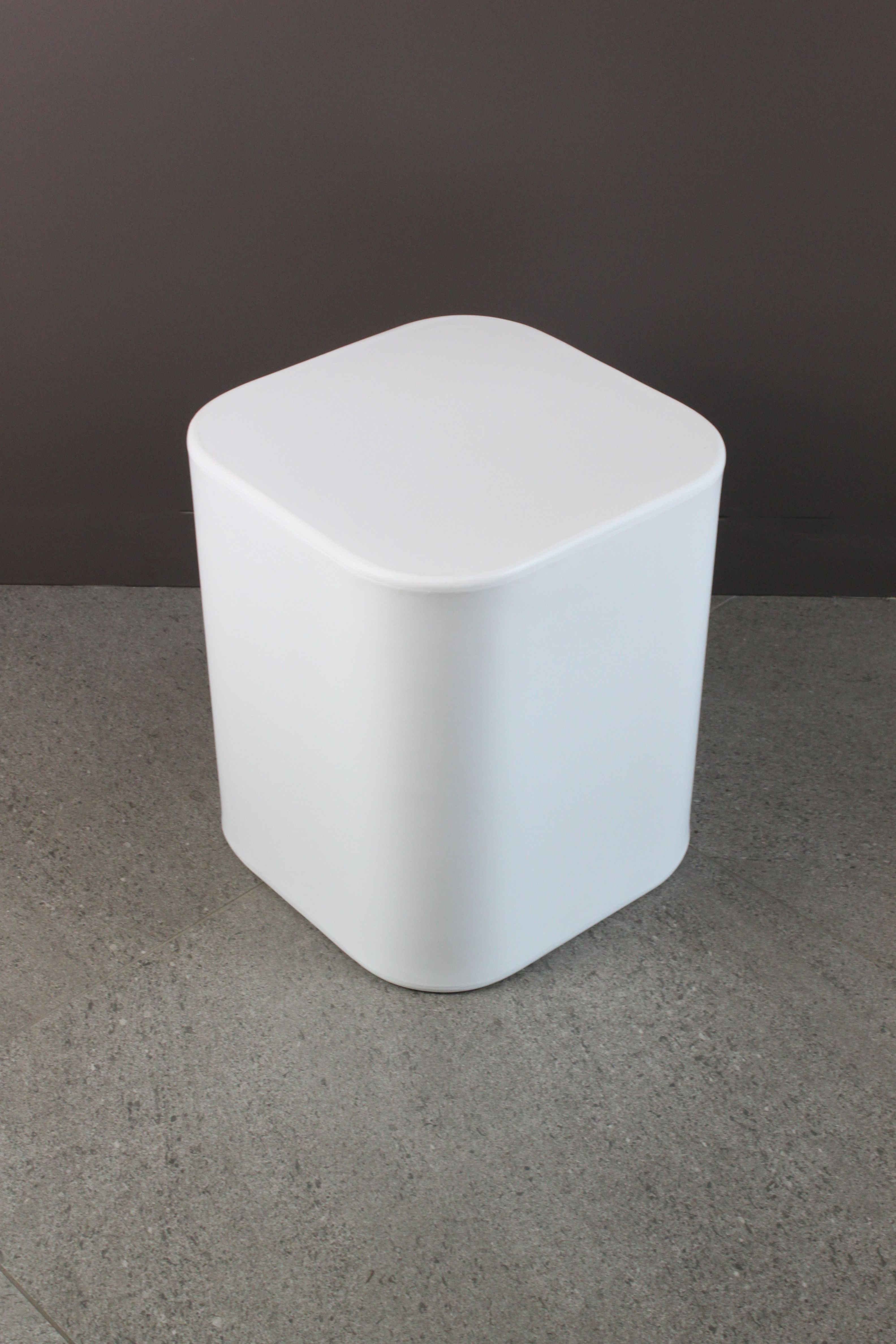 colonna-quadrata-bassa-interno